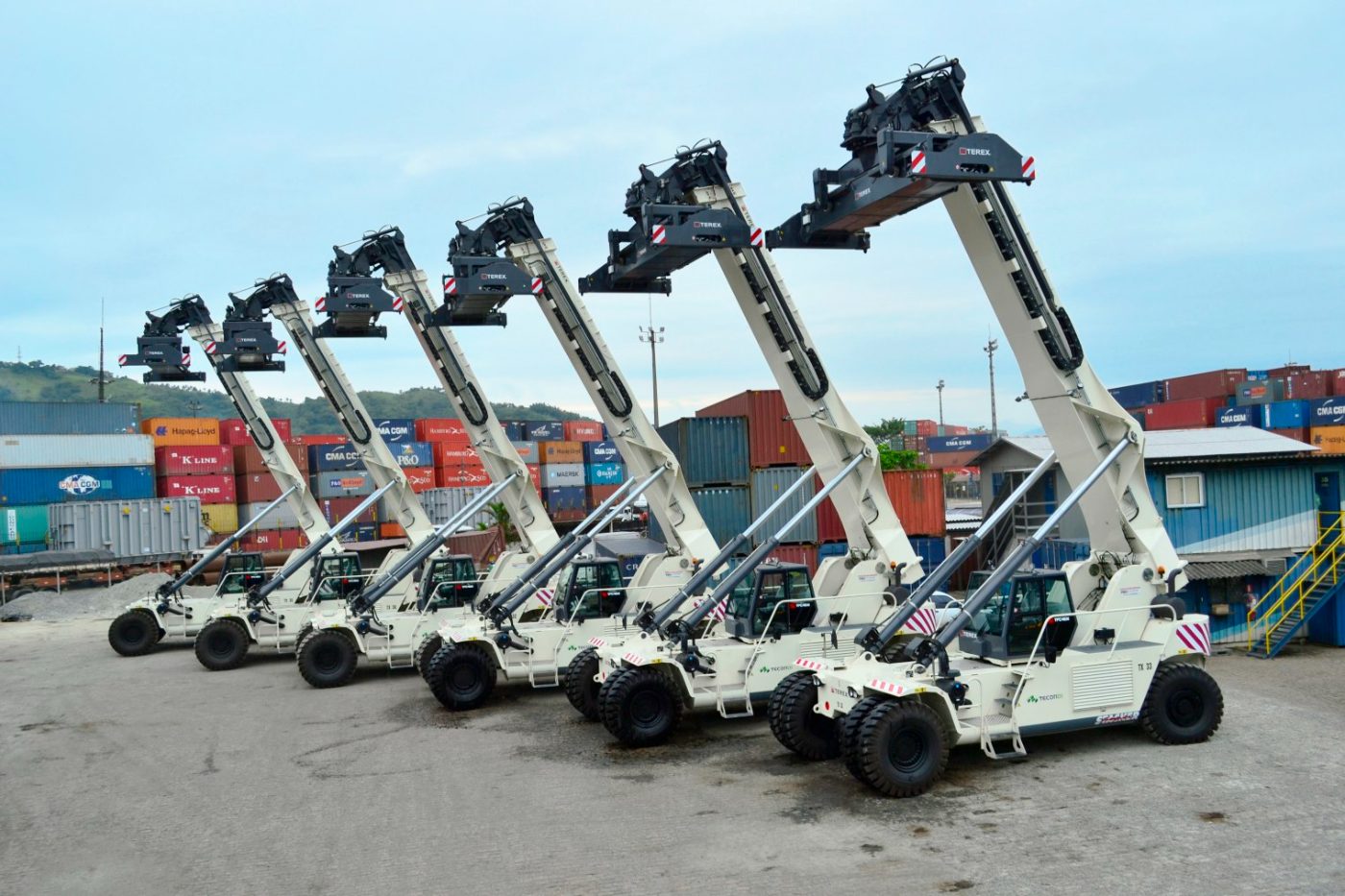 Trade Mar engineering team, reach stacker fleet maintained for terminal operations